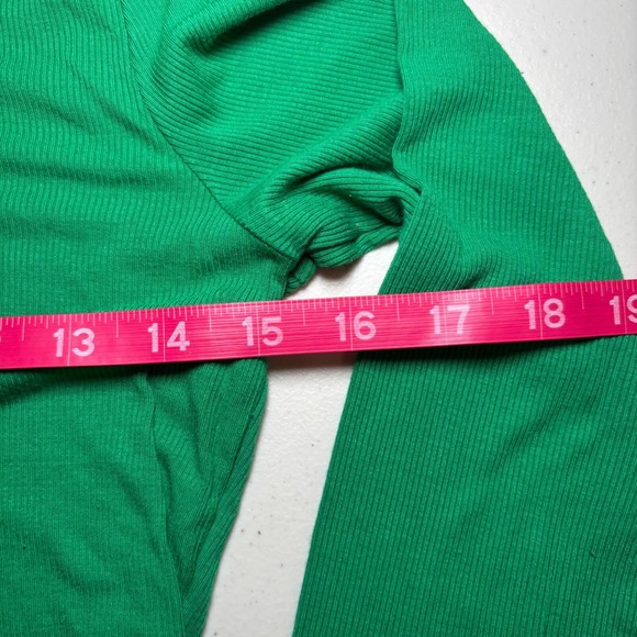 Cotton‎ On Emerald Green Long Sleeve Crop Top Large Y2K Layering Vibrant Bold - Picture 4 of 7